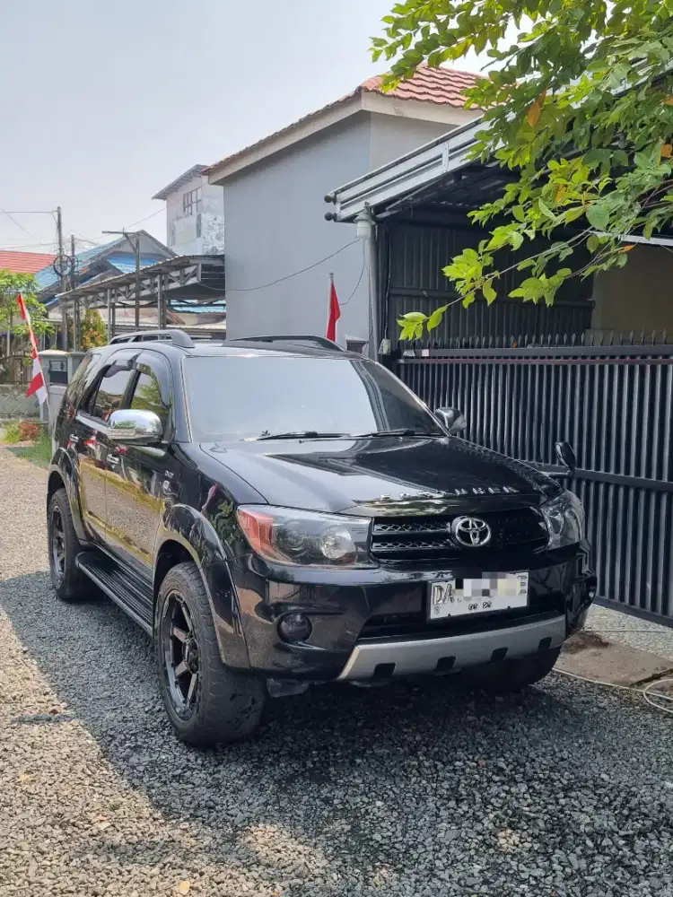 Fortuner 2009 istimewa