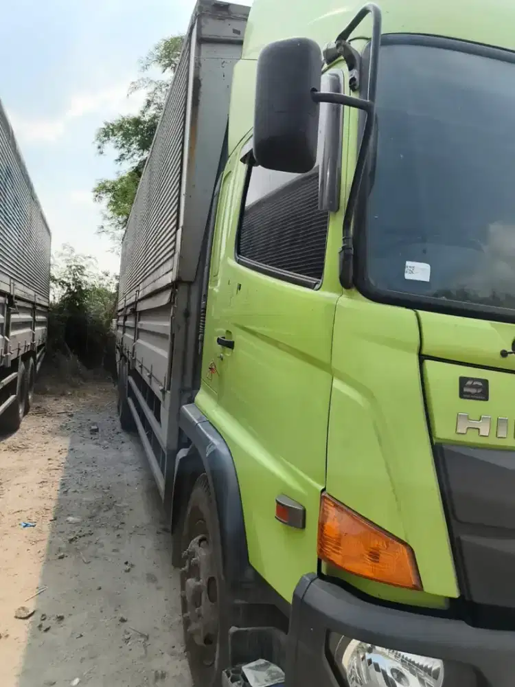 Hino FL260JW Wingbox 2023