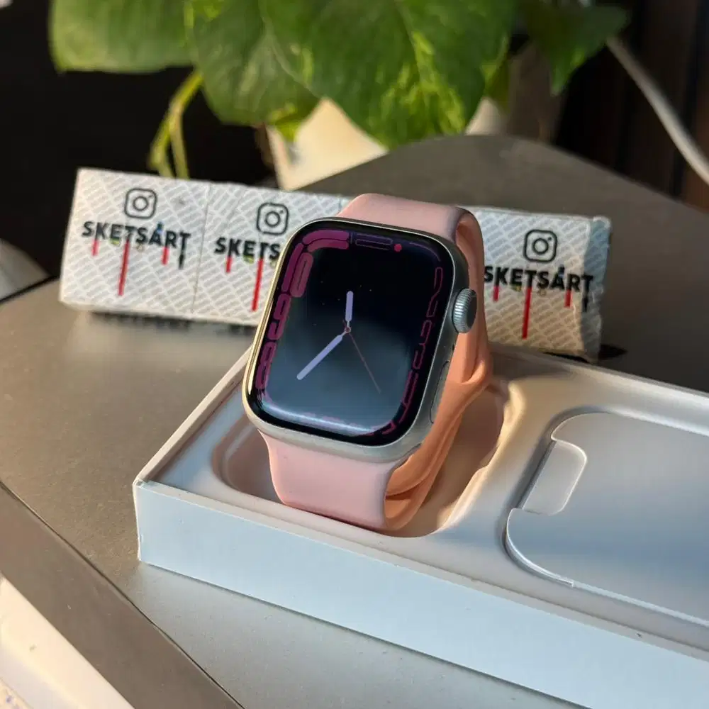 Apple Watch Series 7 41mm Starlight iwatch Battery Health 92%