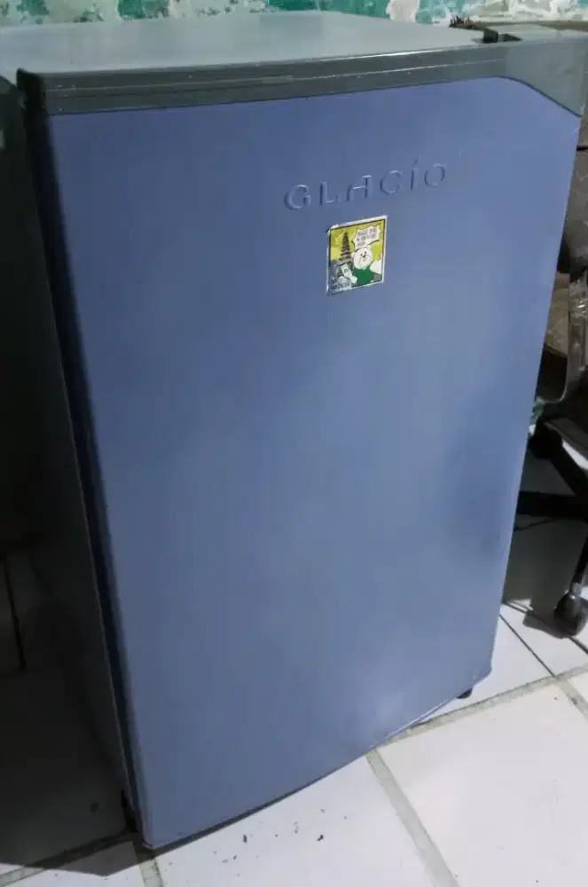 Kulkas 1pt toshiba glacio minimalis cocok u/ank kos ready no mnus