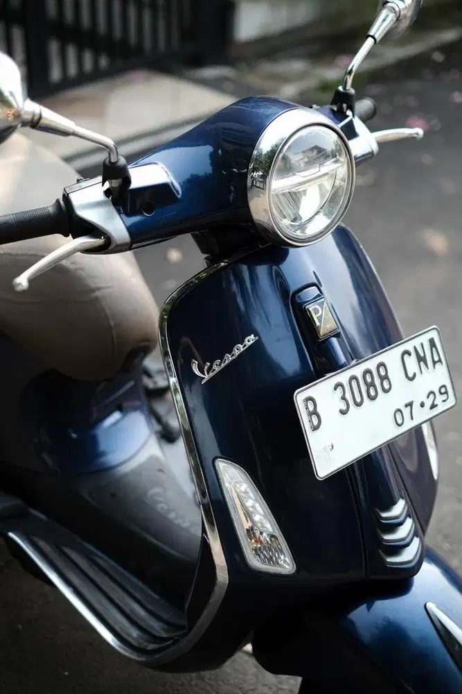 VESPA PRIMAVERA 150 ABS LED