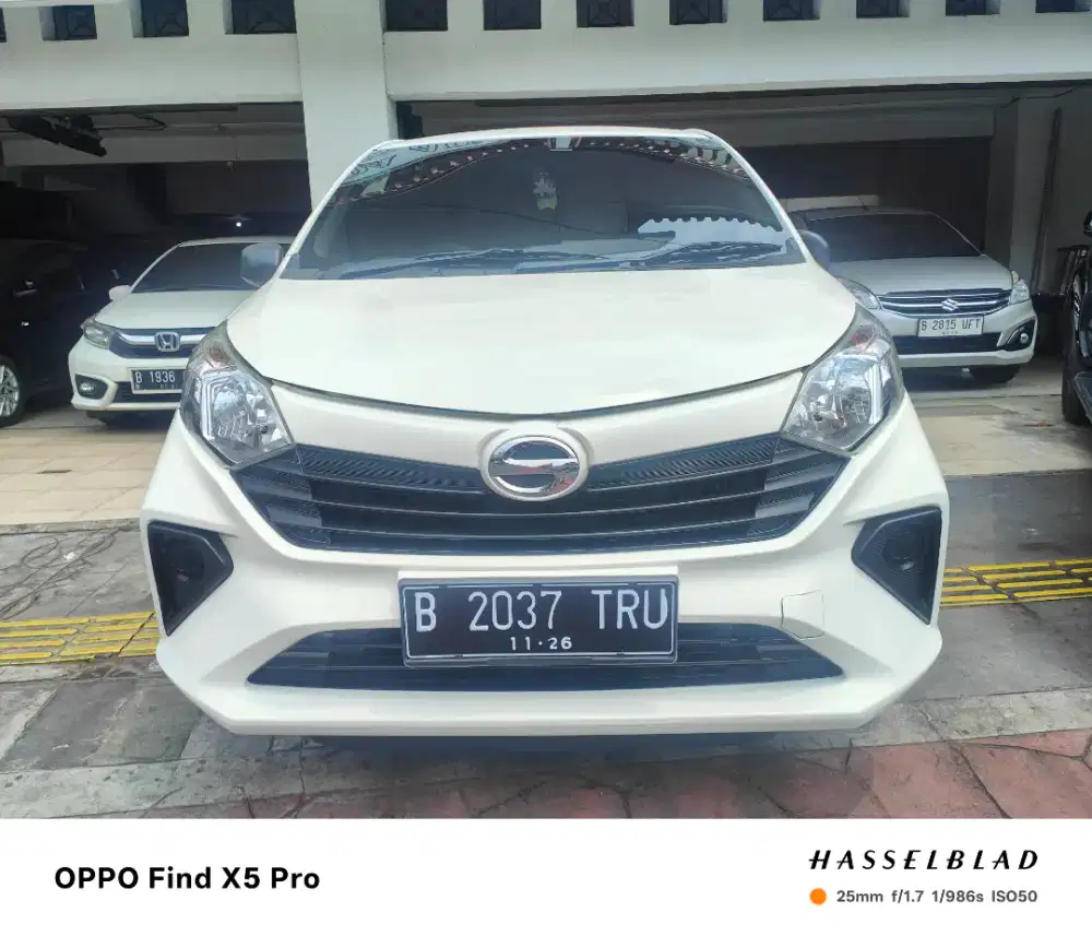 Daihatsu sigra D 1.0 manual 2021 putih