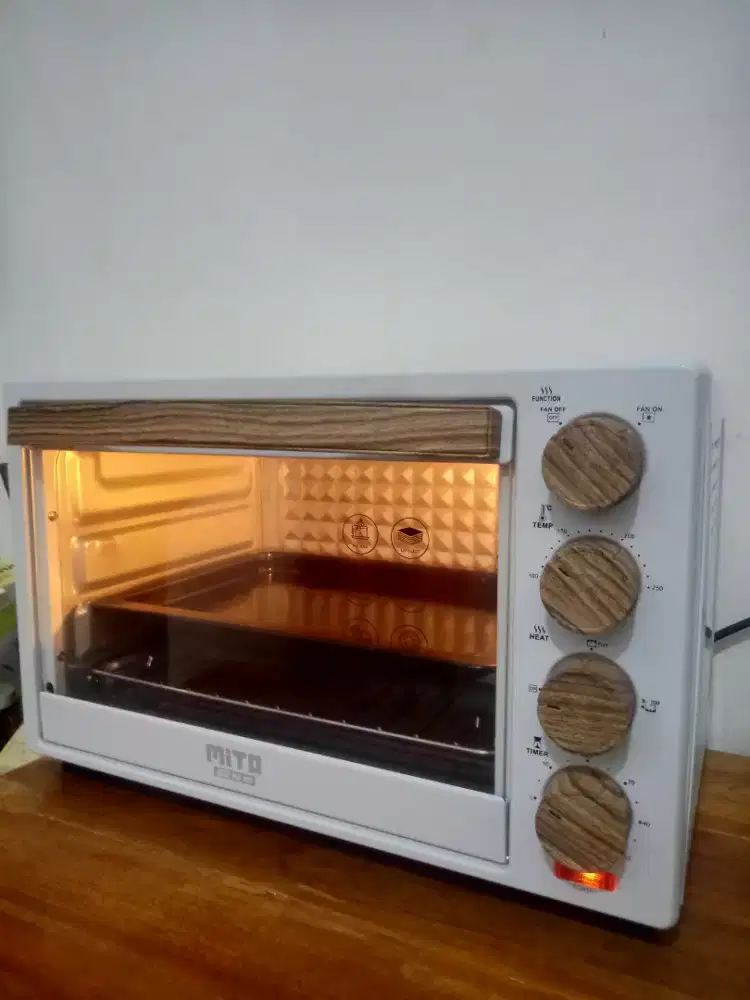 OVEN LISTRIK MITO