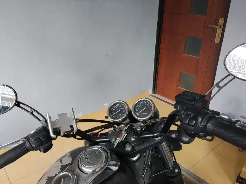 Benelli motobi 200fi