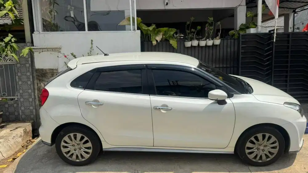Suzuki Baleno – Mobil MULUS, TERAWAT, NYAMAN, SIAP PAKAI