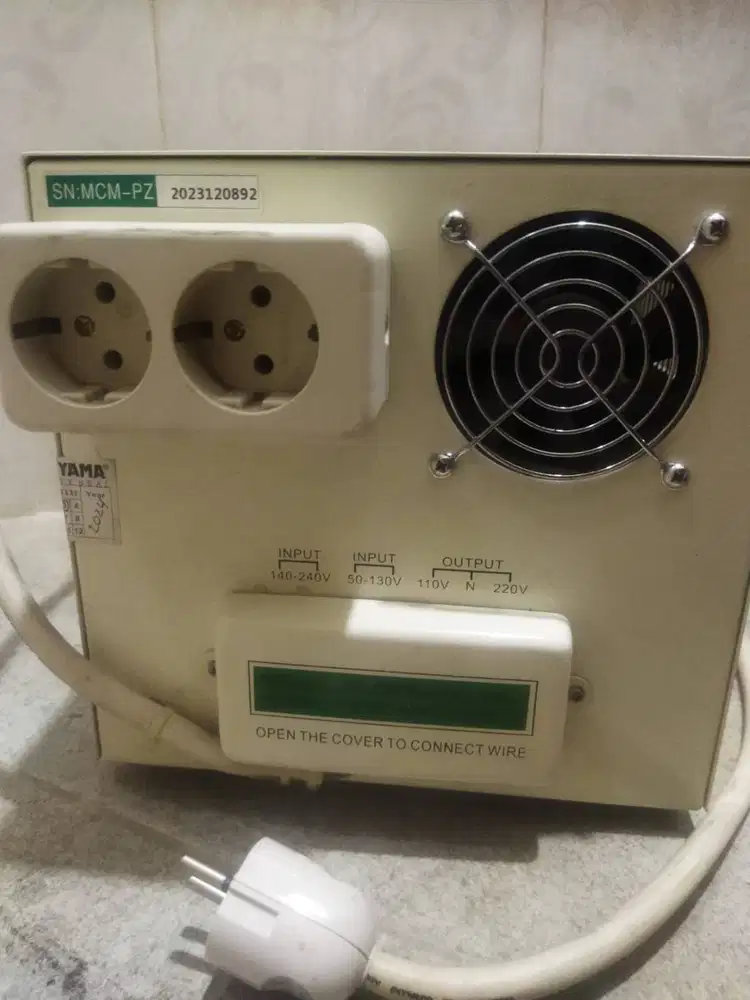 Stabilizer Stavolt MATSUYAMA 3000 watt 3KVA AVR/LD-3GS