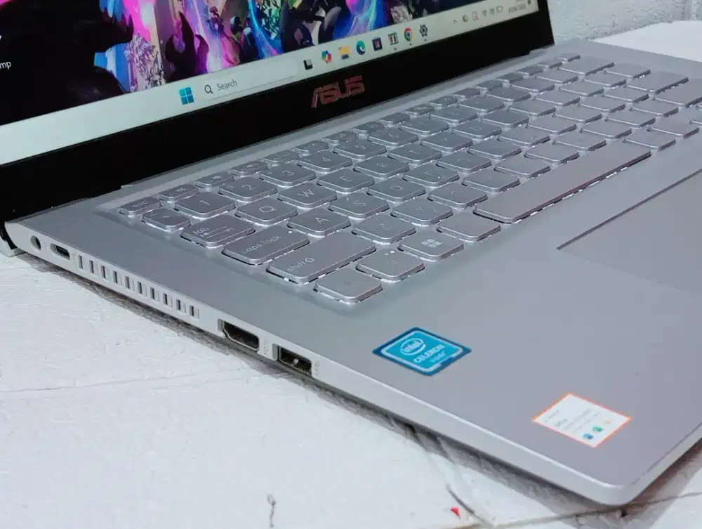 Laptop Asus vivoBook X415MA Intel Celeron N4020/Ram 4GB/SSD 256GB