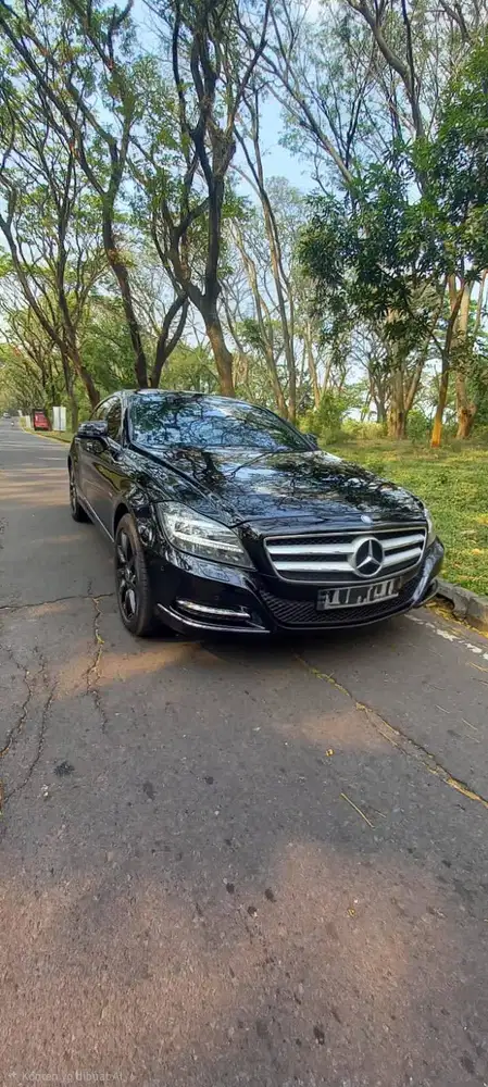 Mercy CLS 350 mesin halus kaki kaki normal