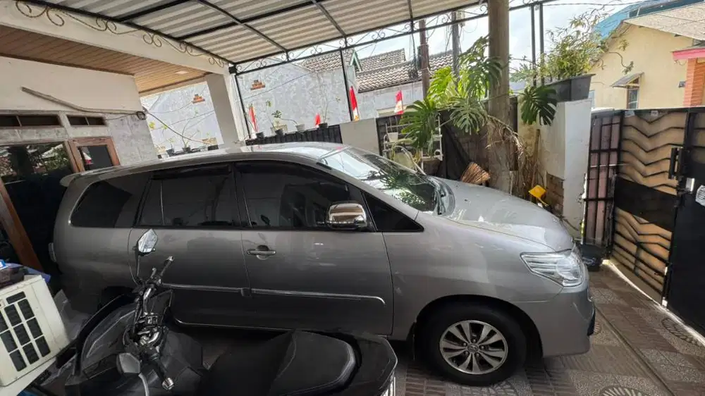 Toyota Kijang Innova 2.0 G A/T – KONDISI MULU, TERAWAT, SIAP PAKAI
