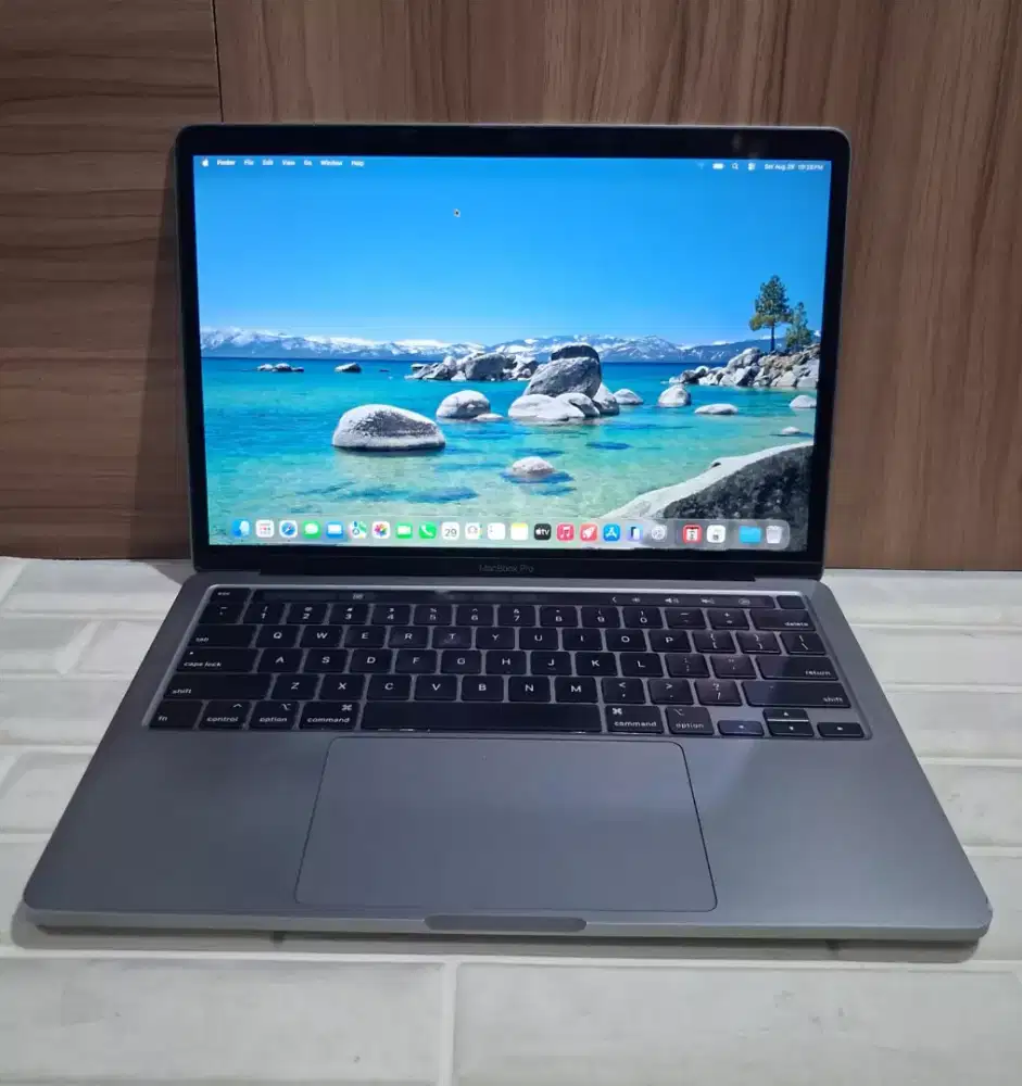 Macbook Pro13-inch,2020,Four Thunderbolt 3Ports