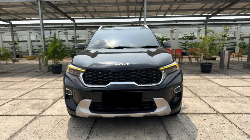 KIA SONET PREMIER SUNROOF 2022/2023 HITAM
