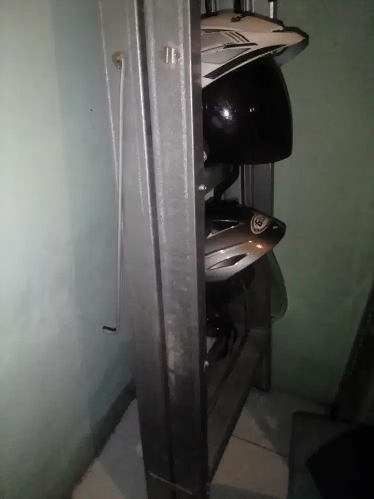 Tangga baja ringan