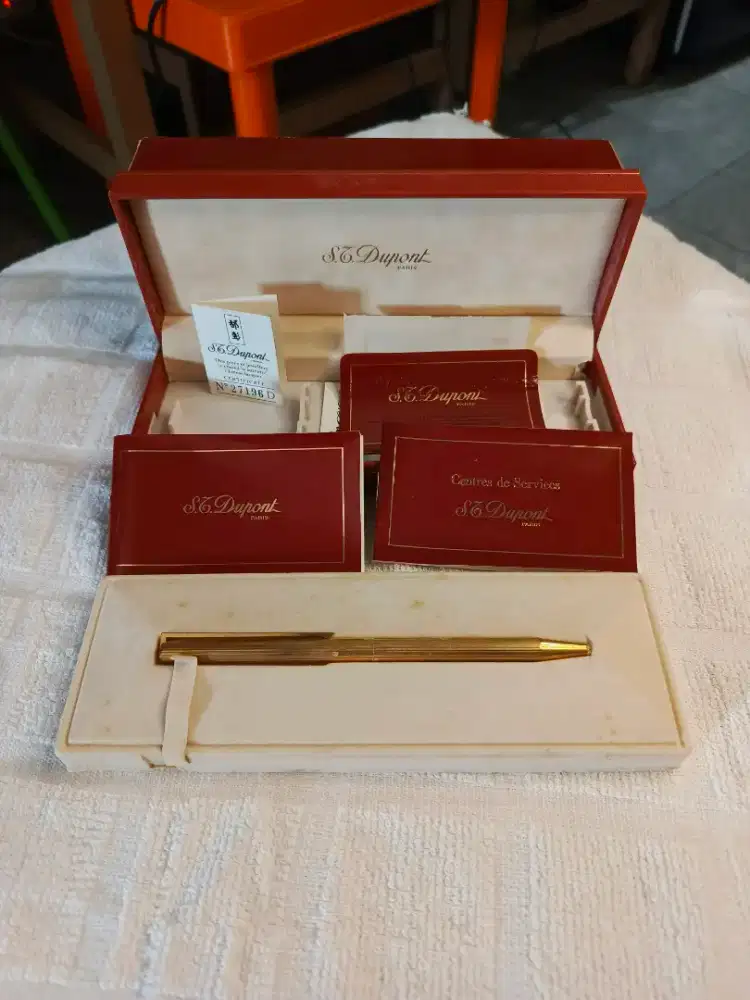 Pulpen Vintage S.T. Dupont Paris Original Gold
