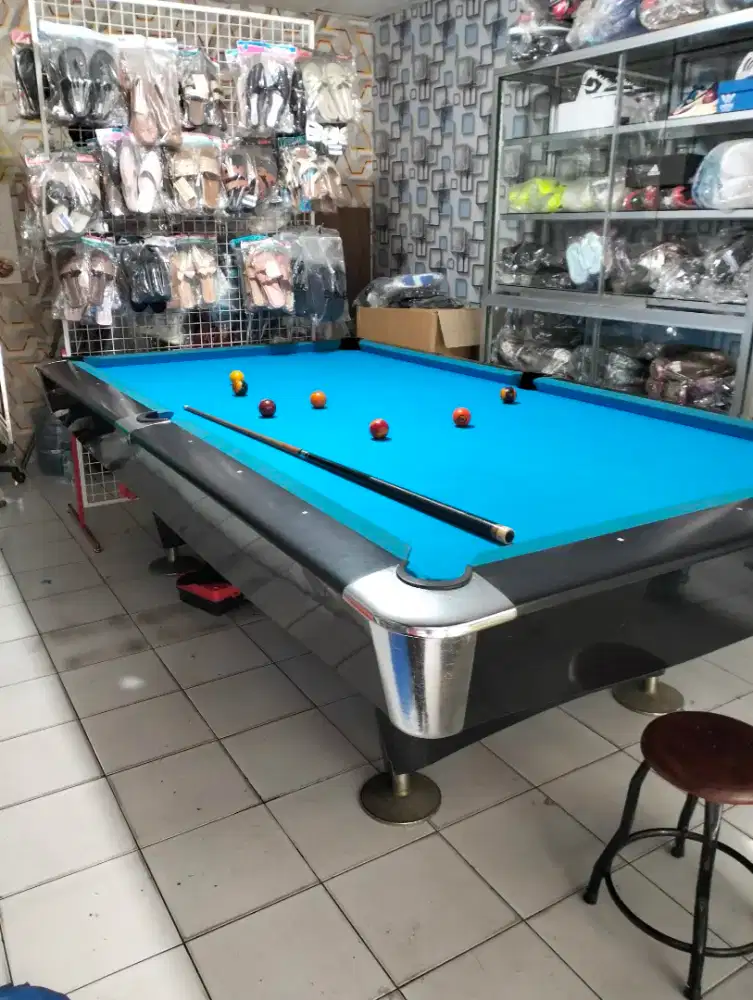 meja billiard 9 feet