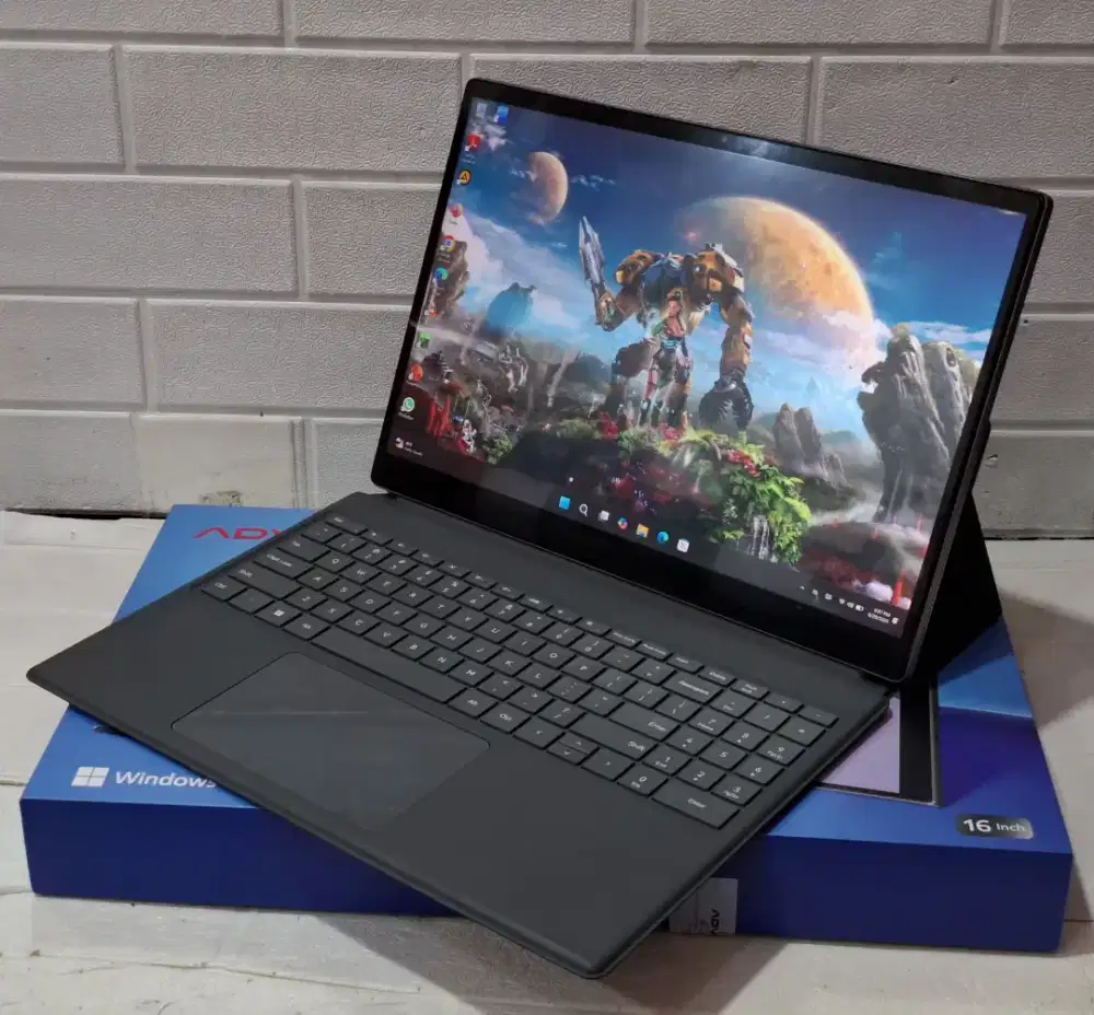 ADVAN EVO-X  2 in 1 Prosesor Intel Core i3 1215U/Ram 12GB/SSD 512GB