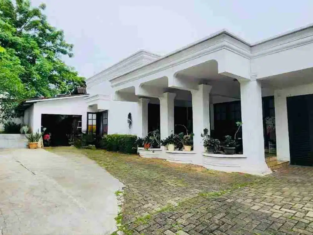 Rumah Area Komersil Cocok untuk Kost & Usaha Di Abdul Majid Raya