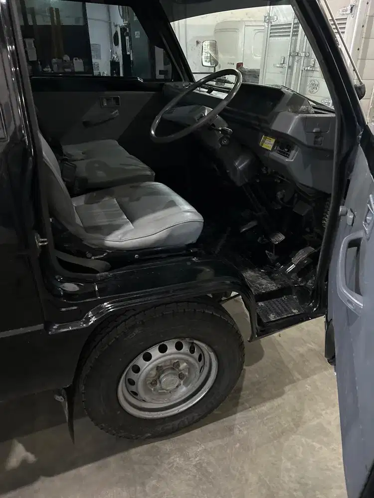 Mitsubishi L300 Pu th 2016