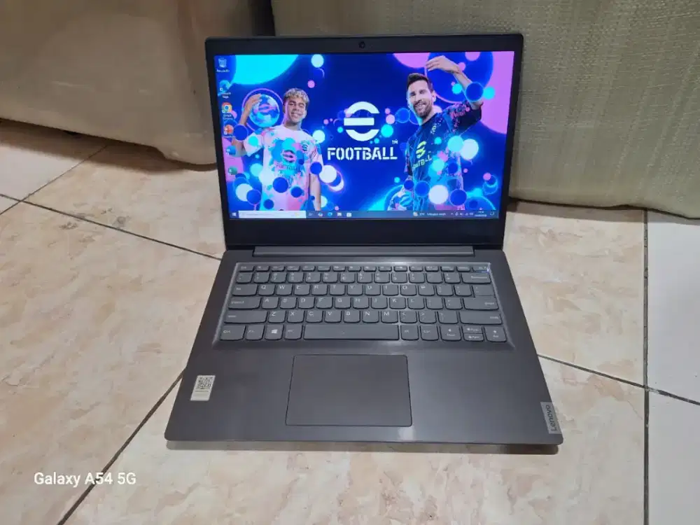 Laptop Lenovo V14-ADA • Amd 3020e Radeon • SSD 256GB •8GB • SIAP PAKE