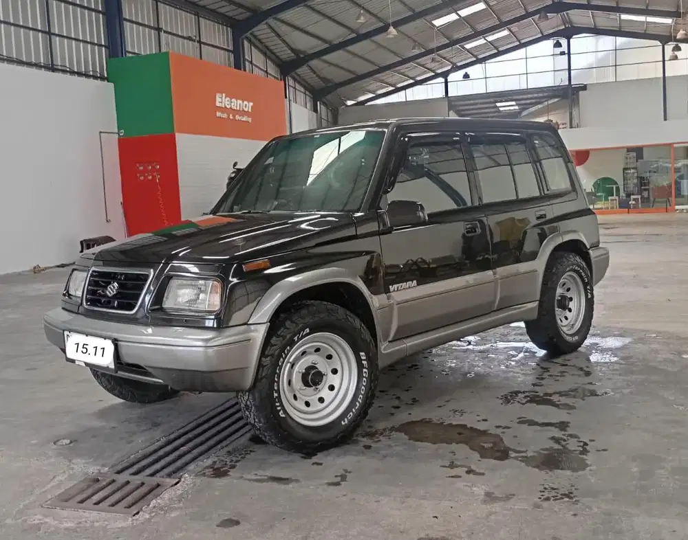 Suzuki Vitara LWB 4x4 AT 95 USDM . Rare!!!