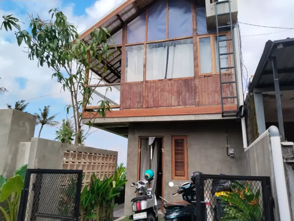 Hunian Minimalis Wood Style – Natural Living dengan Nuansa Cozy