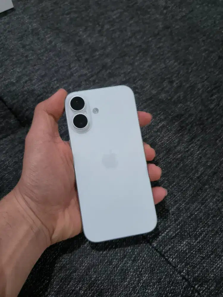 iPhone 16 basic 128gb iBox