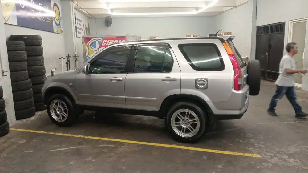 CRV Manual 2004
