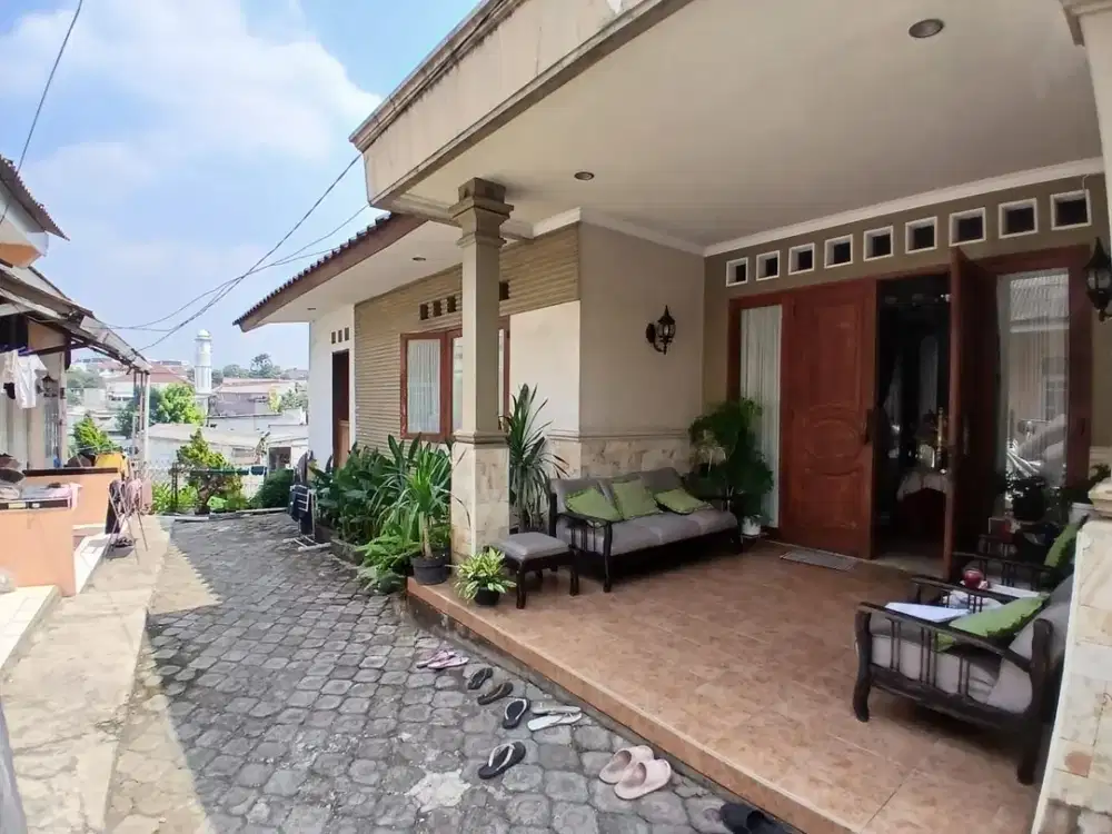 Dijual Properti di jagakarsa. Pasar Minggu Hunian Luas dan 5 Unit Kontrakan Aktif (passive income Tiap Bulan!)