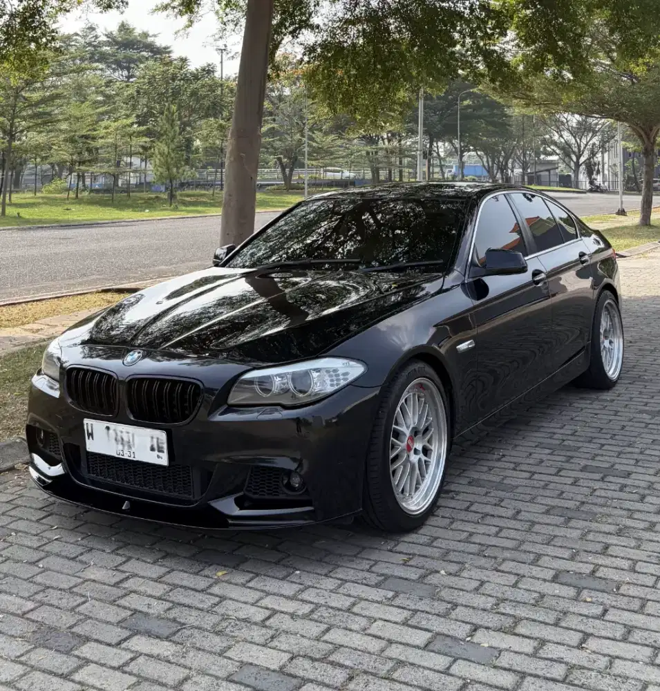 BMW F10 520I 2012