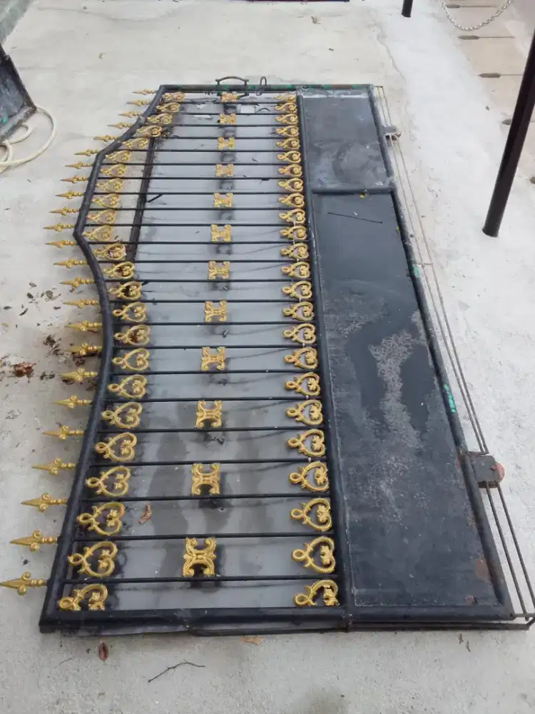 Di Jual Pagar Besi Bekas