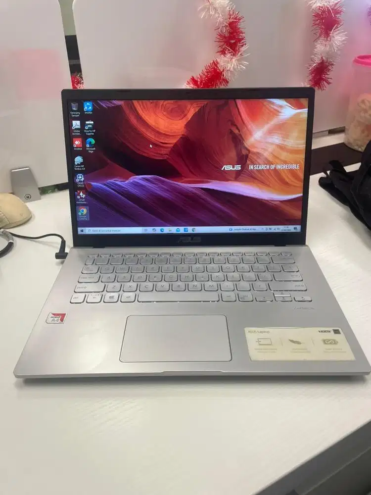 Laptop Asus M409BA