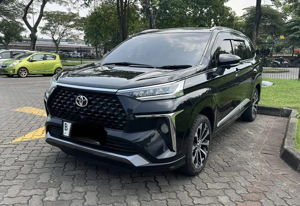 Toyota Avanza Veloz Q CVT 2024 Hitam Non TSS