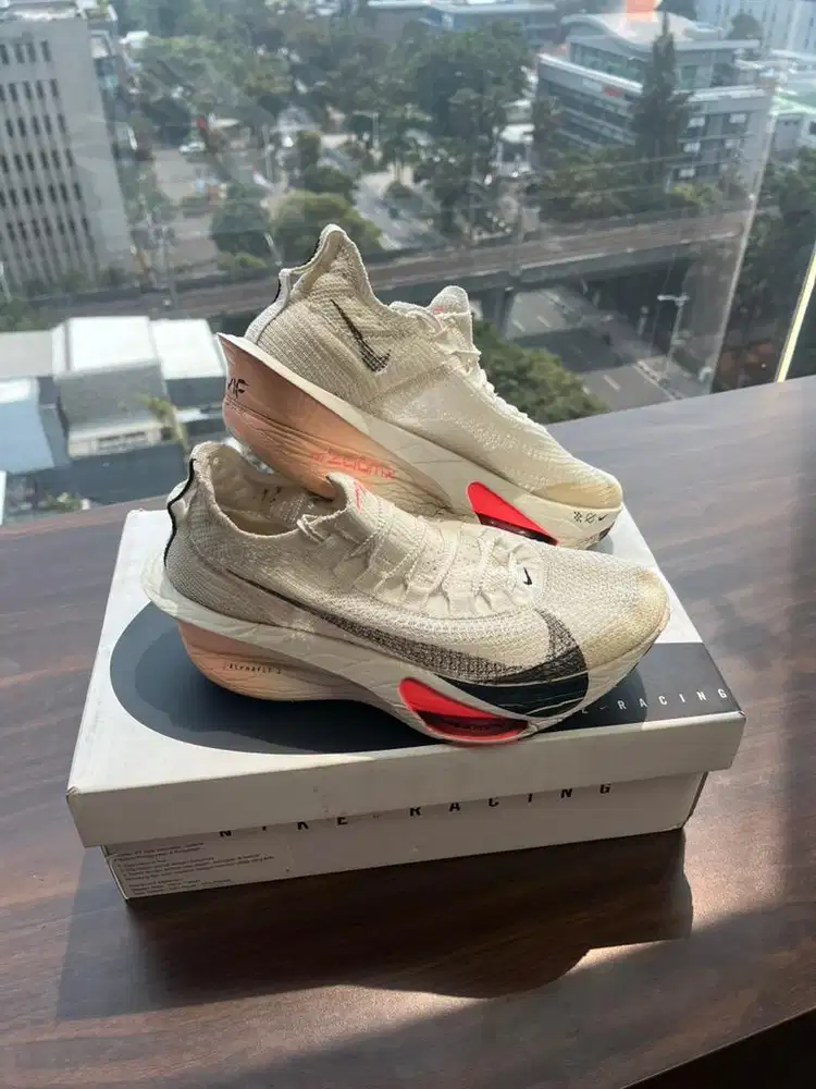WTS NIKE ZOOM ALPHAFLY NEXT% 3 - Crimson Tint