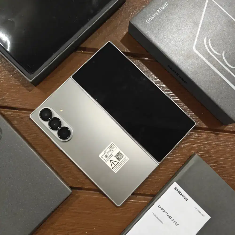 Samsung Galaxy Z Fold 7 12/512 SEIN Fullset