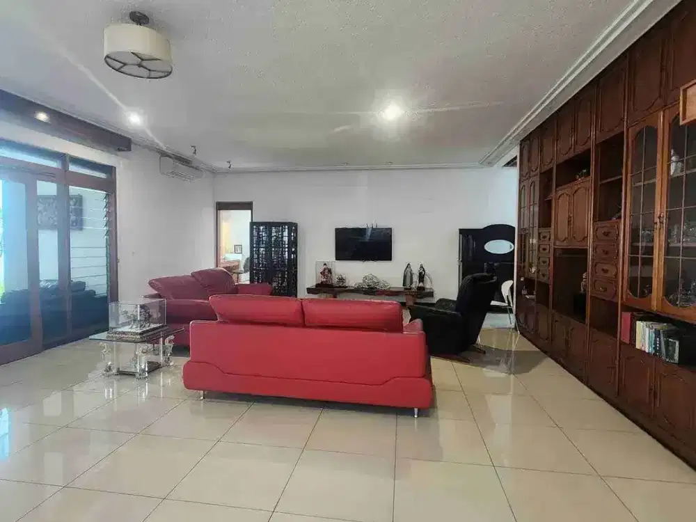 DIJUAL RUMAH NYAMAN SETRA SARI