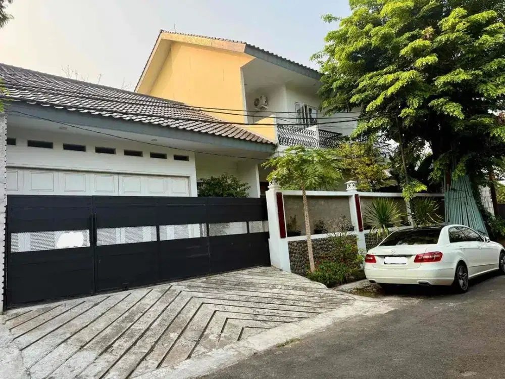 rumah di cluster kemang jakarta selatan
