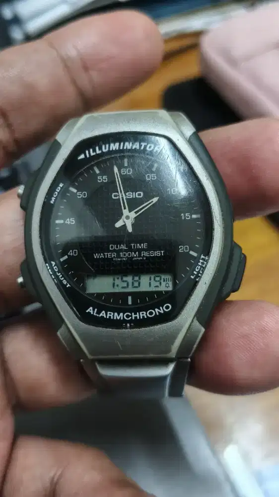 Casio AQ-140W Illuminator Alarm Chrono, Klasik...