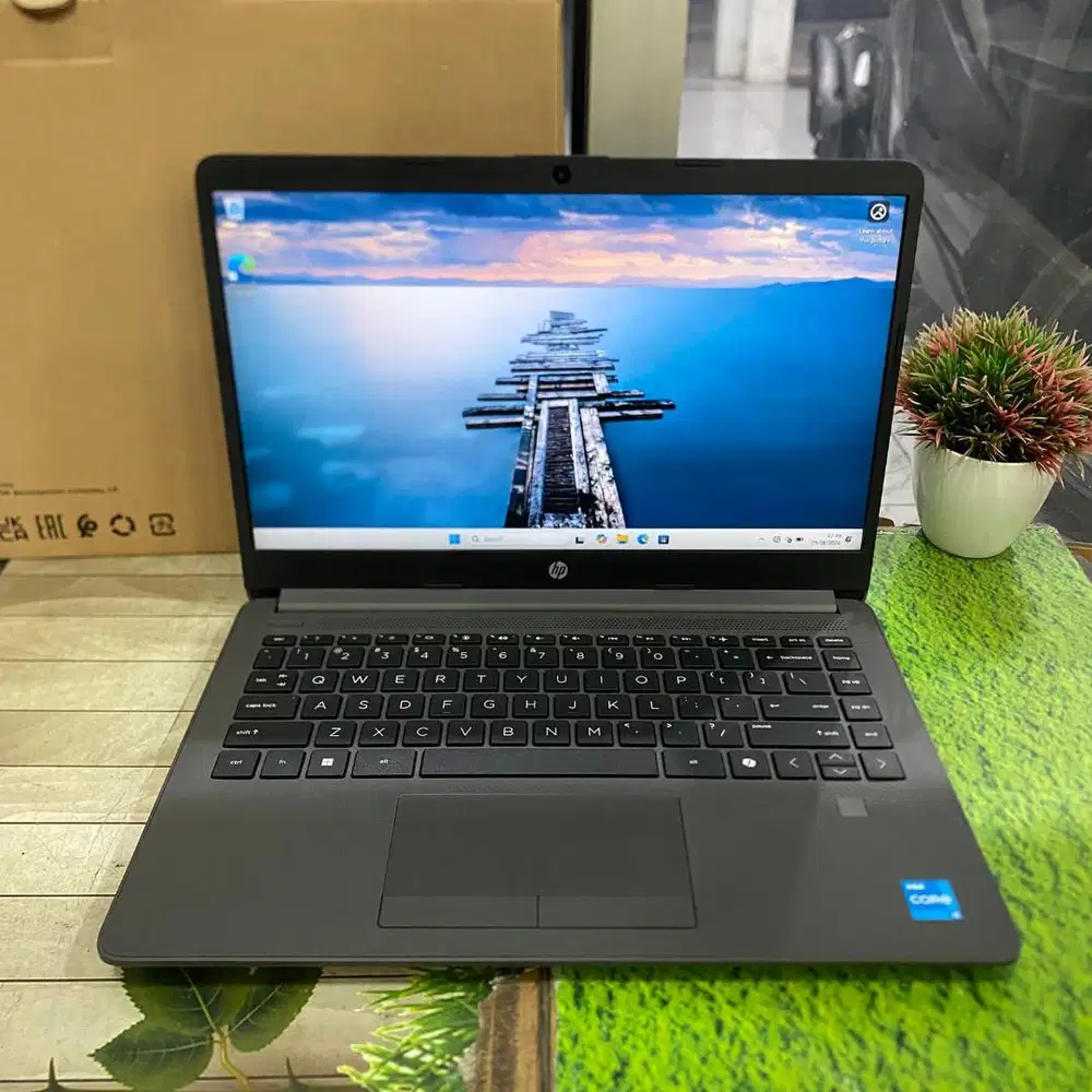 New HP 240 G9 Core I5-1135G7 RAM 8GB SSD 256GB 14 IPS Windows 11