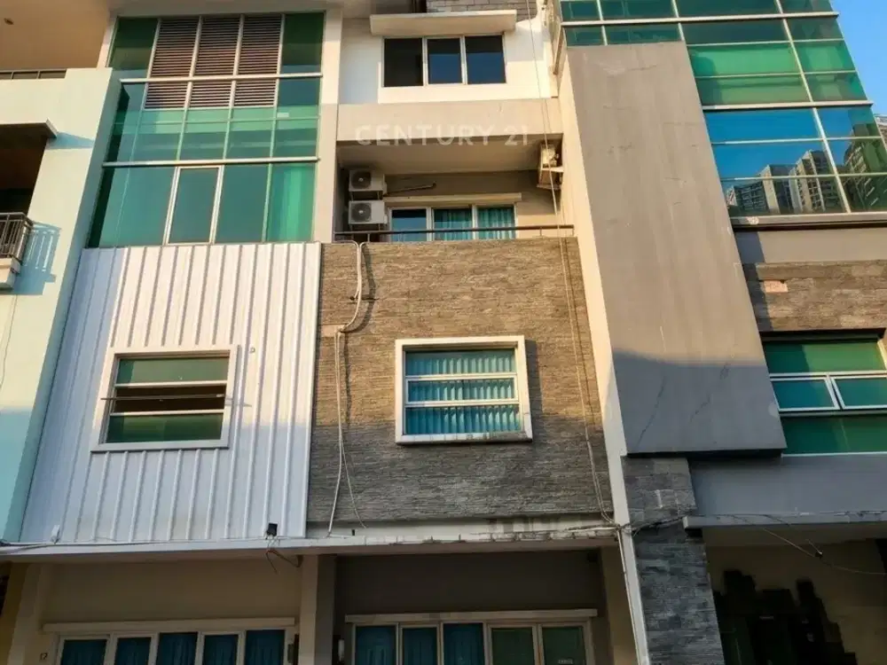 Di Jual Ruko Radio Dalam Fully Furnished