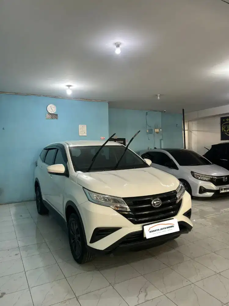 Daihatsu Terios 1.5 X Deluxe Matic 2022 Odo Rendah Seperti Baru