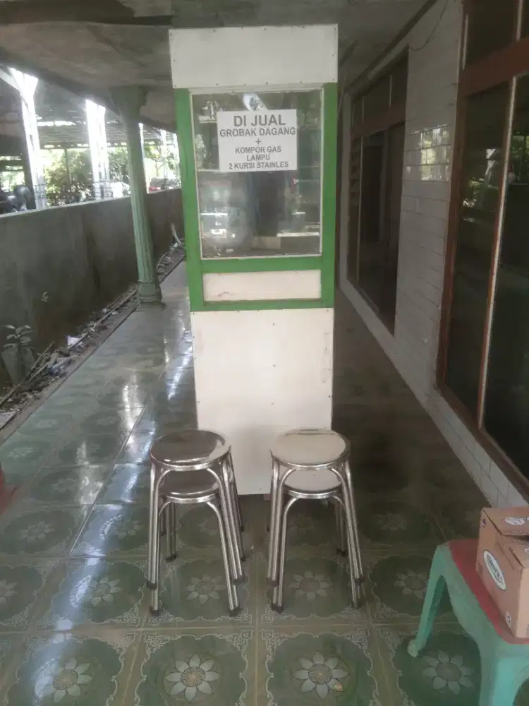 Gerobak Dagangan Baru