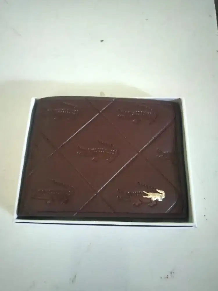 Dompet pria coklat