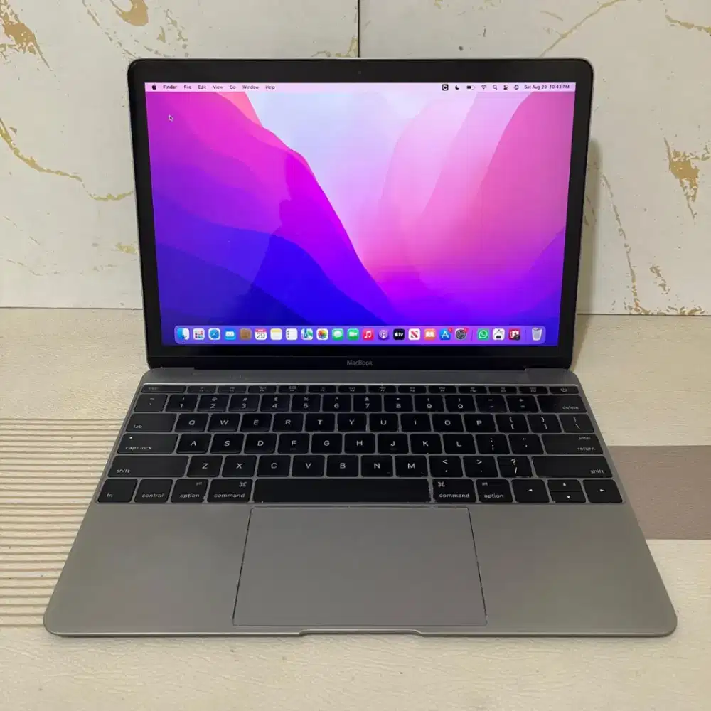 Macbook Air Retina 12-inch 2015. - Core M Dual-Core -8GB -SSD 256GB