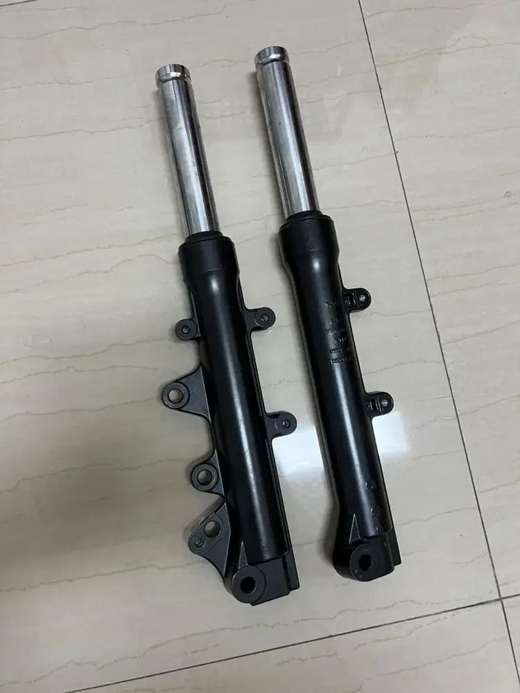 Shock depan set yamaha nmax new 2024