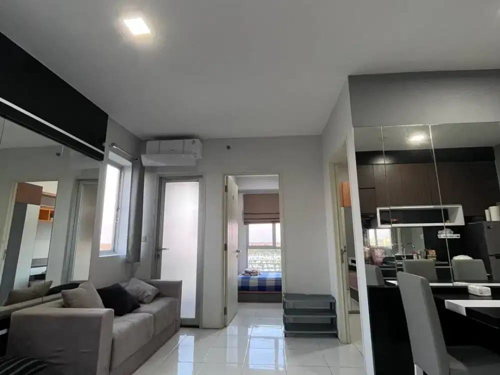 Apartm. Eastcoast Residence Saphire Lantai 10 , Full Furnished , View: Hoky & Hutan Bakau Hadap: Selatan