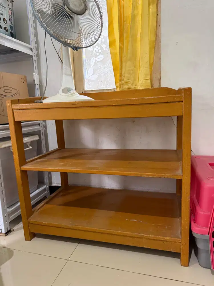 Meja Tv atau Rak tv