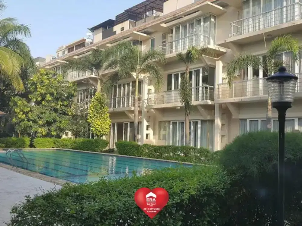 Rumah Exclusive di Kawasan Simprug Residence, Kebayoran Lama, Jakarta Selatan