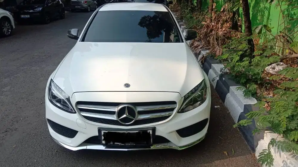 Mercedes-Benz C200 A/T TAHUN 2018