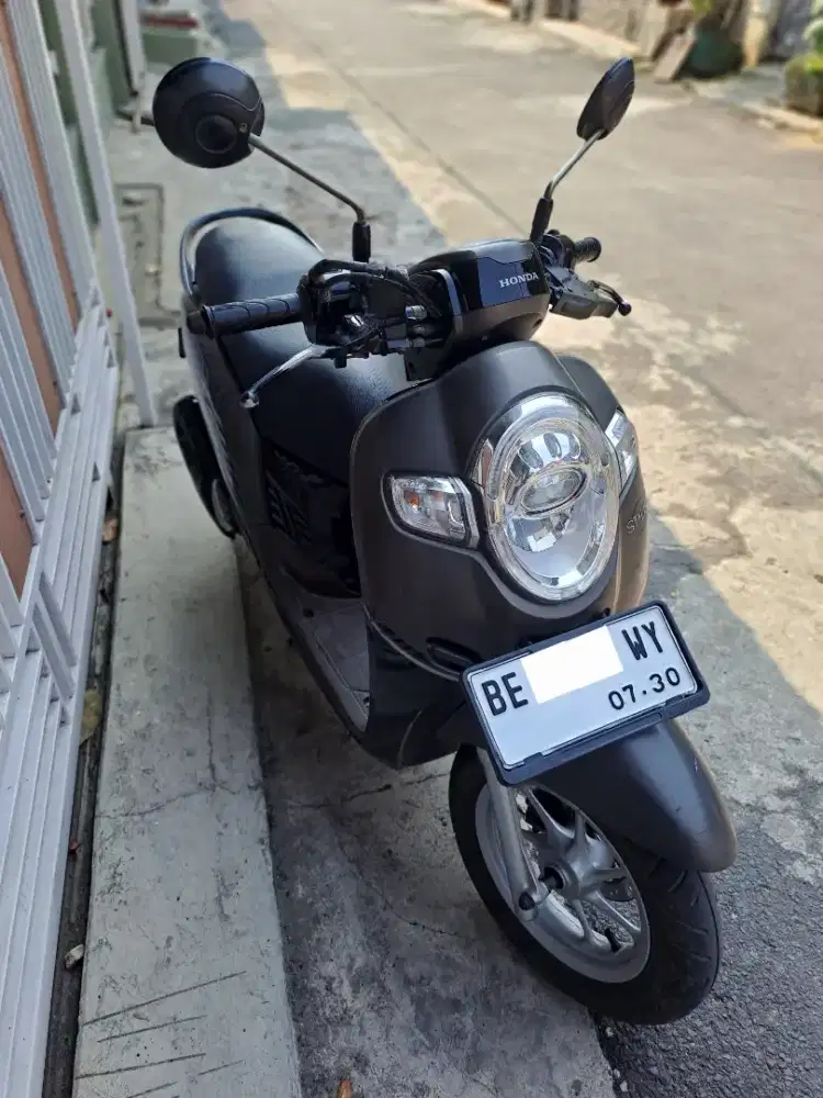 Honda scoopy 2018