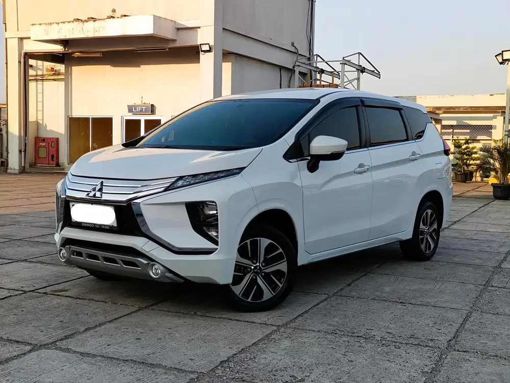 Mitsubishi Xpander Sport 1.5 AT 2019