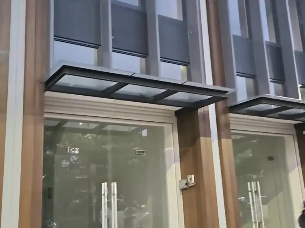 Jual Ruko Komersil di Citra 8 Aeroworld Jakarta Barat 2 Lantai Cocok untuk berbagai Usaha bisa beli 1 atau 2 unit